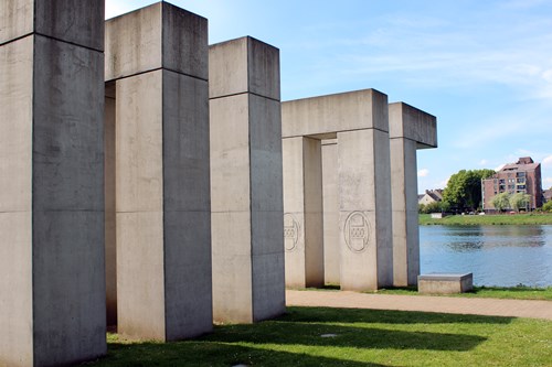 Monument Old Hickory