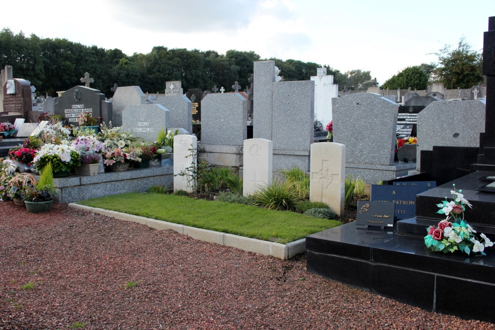 War Cemetery Bully-les-Mines French Extension #5