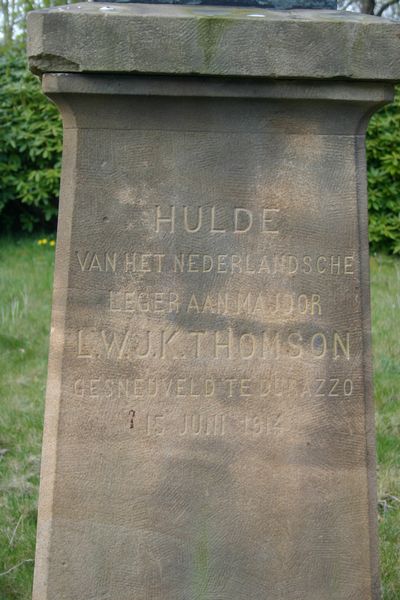 Statue Lodewijk Willem Johan Karel Thomson #3