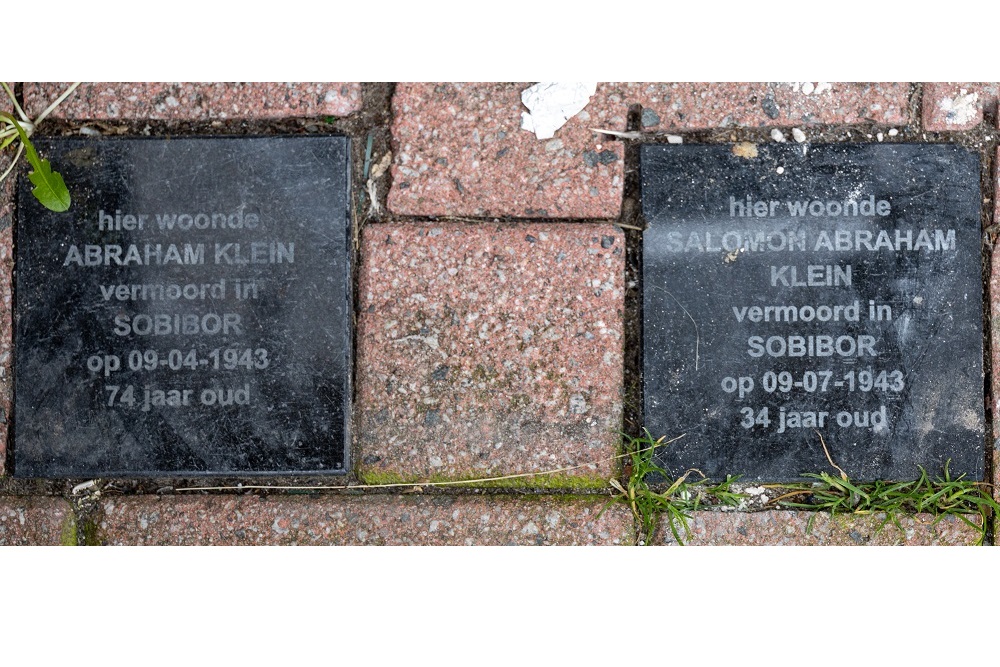 Memorial Stones Hof 38