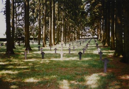 Duitse Oorlogsbegraafplaats Romagne-sous-Montfaucon #5