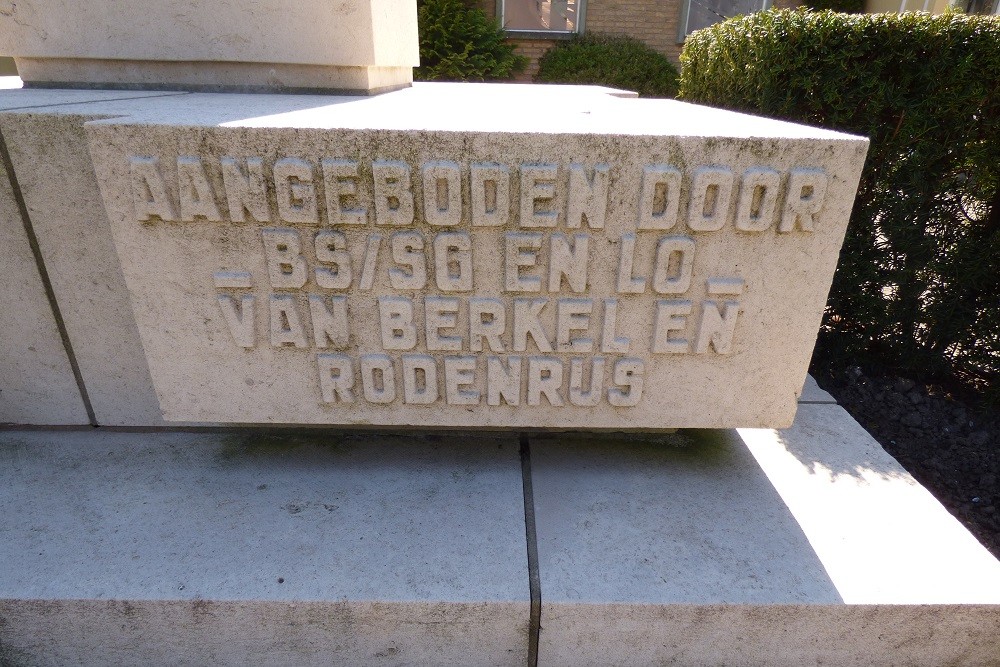 Oorlogsmonument Algemene Begraafplaats Berkel en Rodenrijs #3