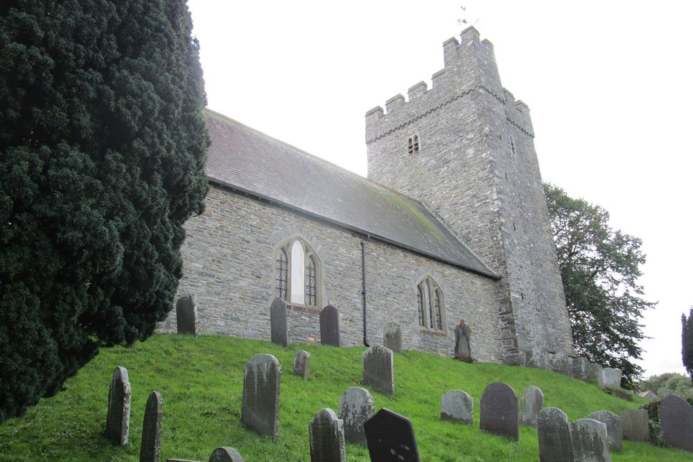 Oorlogsgraven van het Gemenebest St. Caron Churchyard Extension