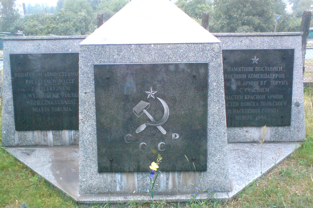 Mass Grave Soviet Soldiers Cmentarz Komunalny nr 2