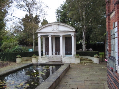 Monument Crematorium Golders Green