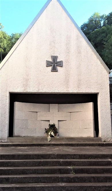 War Memorial Mrnsheim #2