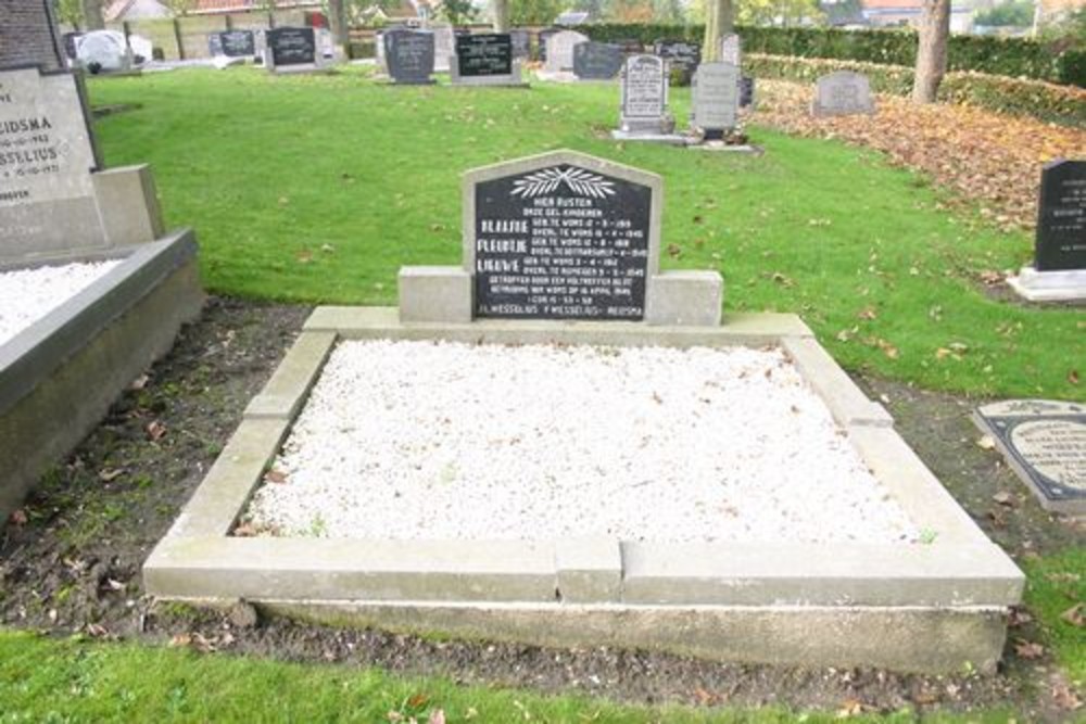 Dutch War Graves Protestant Churchyard #1