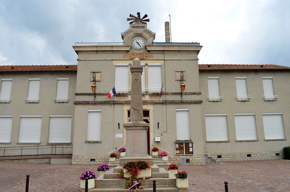 Oorlogsmonument Chteau-Gaillard #1