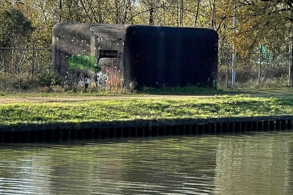 Bunker 11 Border Defence Bocholt-Herentals Canal #5