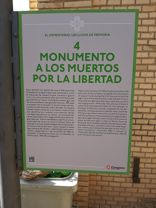 Monument Massagraf Cementerio de Torrero #5