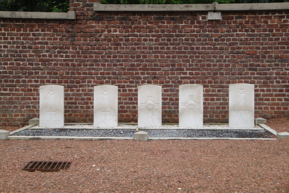 Commonwealth War Graves Nossegem #2