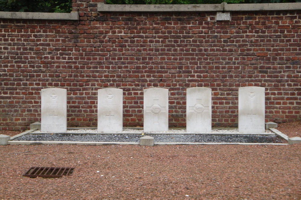 Oorlogsgraven van het Gemenebest Nossegem #2