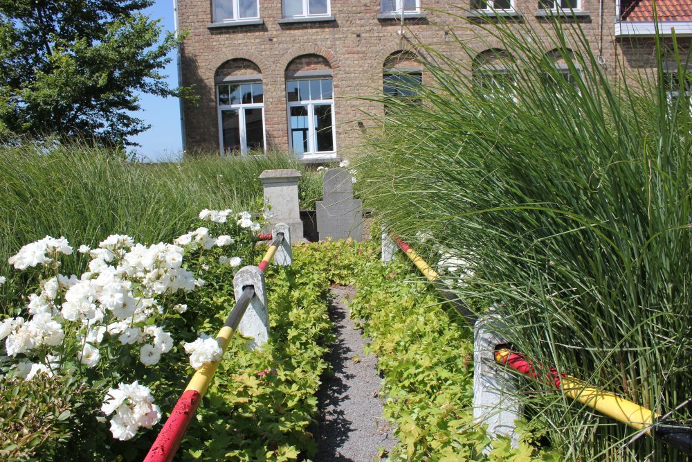 Belgian Graves Veterans Wilskerke #1