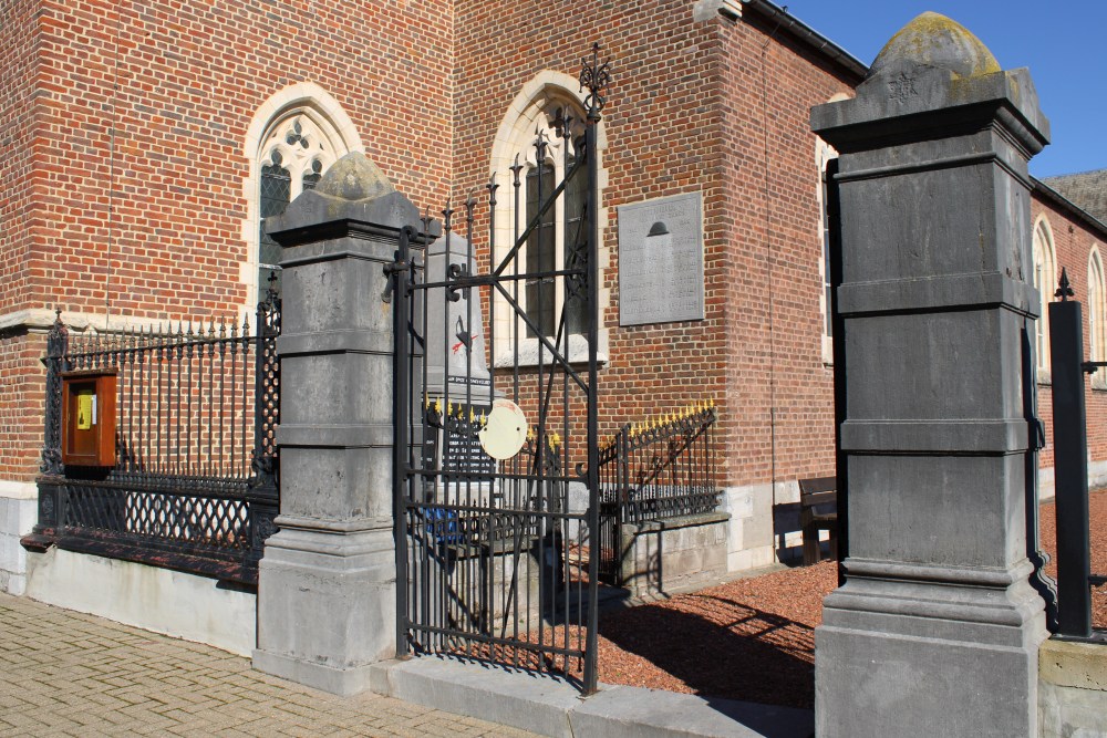 Belgian War Graves Attenhove #1