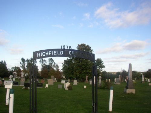 Oorlogsgraf van het Gemenebest Highfield Community Cemetery #1