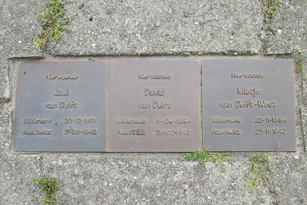 Memorial Stones Boven Westerdiep 219 #1