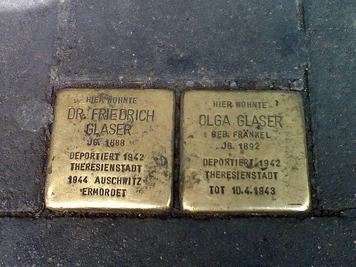 Stolpersteine Reeperbahn 100