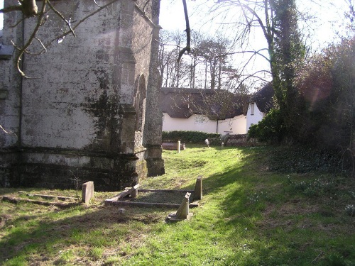 Commonwealth War Grave St Mary and St John Churchyard #1