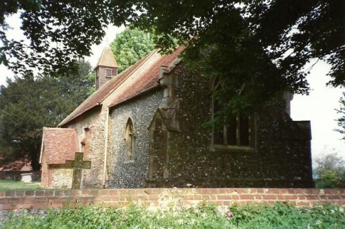 Oorlogsgraf van het Gemenebest St. Peter Churchyard #1