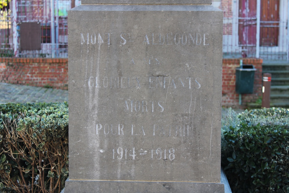 Oorlogsmonument Mont-Sainte-Aldegonde #3