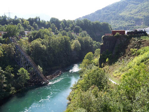 Opgeblazen Brug & Partizanetrein Jablanica