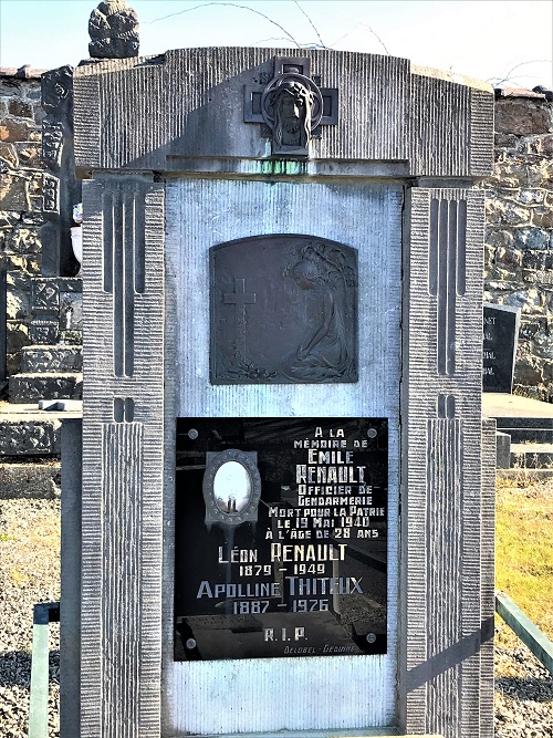 Belgische Oorlogsgraven Vencimont #3
