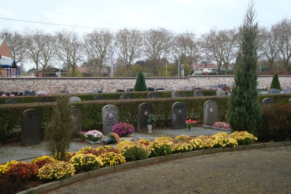Belgian graves Veterans Lessines New Communal Cemetery #3