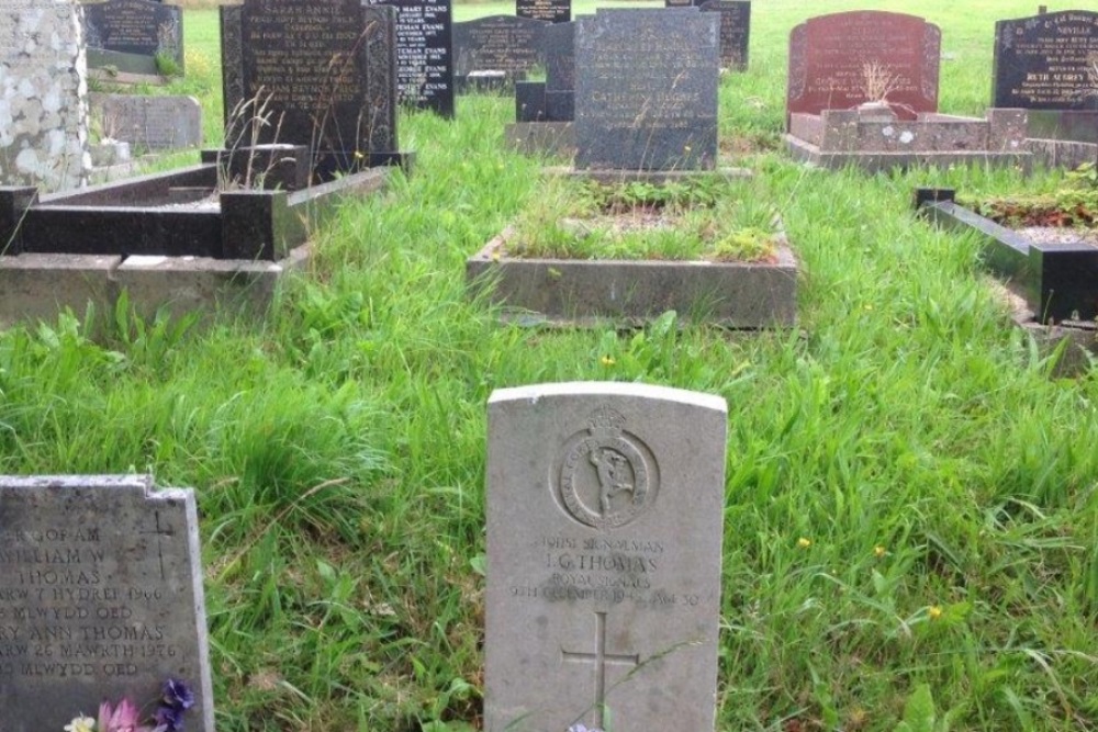 Oorlogsgraven van het Gemenebest Felinganol Baptist Chapelyard #1