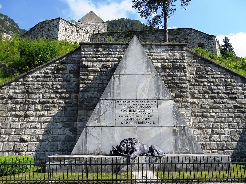 Memorial Captain Hermann von Hermannsdorf