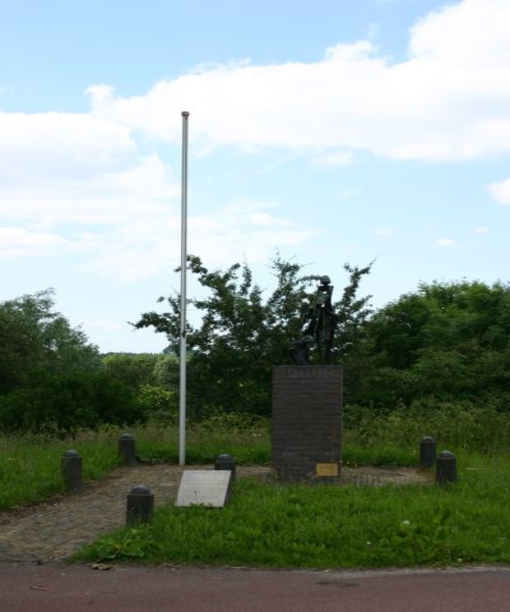 Evacuatiemonument 1944 Doornenburg #3