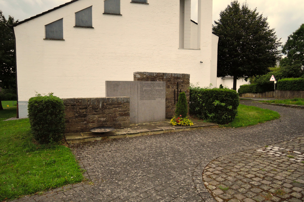 War Memorial Scheuren #4