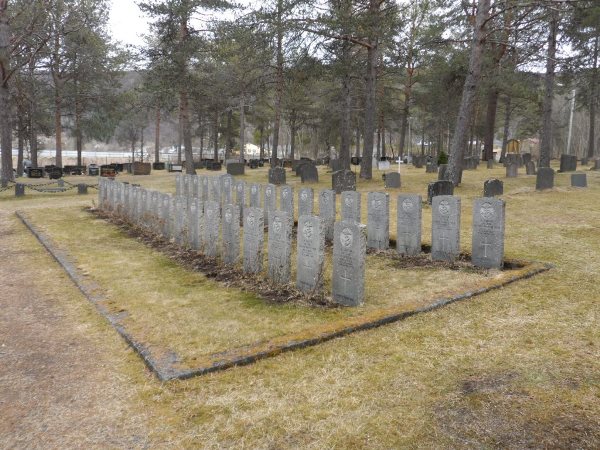 Oorlogsgraven van het Gemenebest Hakvik Begraafplaats #1