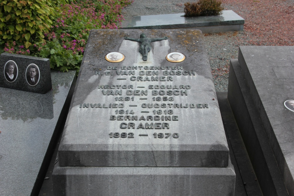 Belgian Graves Veterans Buizingen	 #5