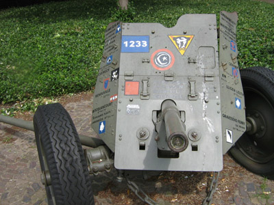 PAK-36 Gun Deventer #2