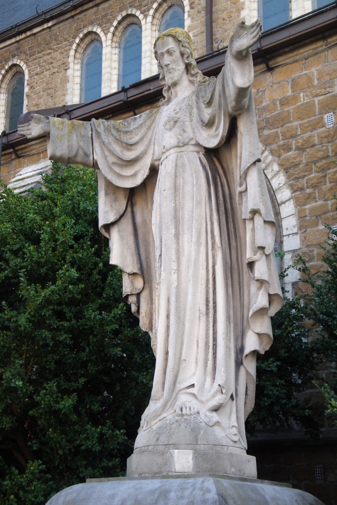 War Memorial - Holy Heart Statue Kortenberg #2