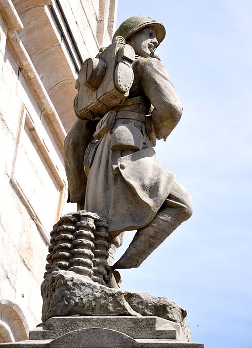 Oorlogsmonument Les Pontets #1