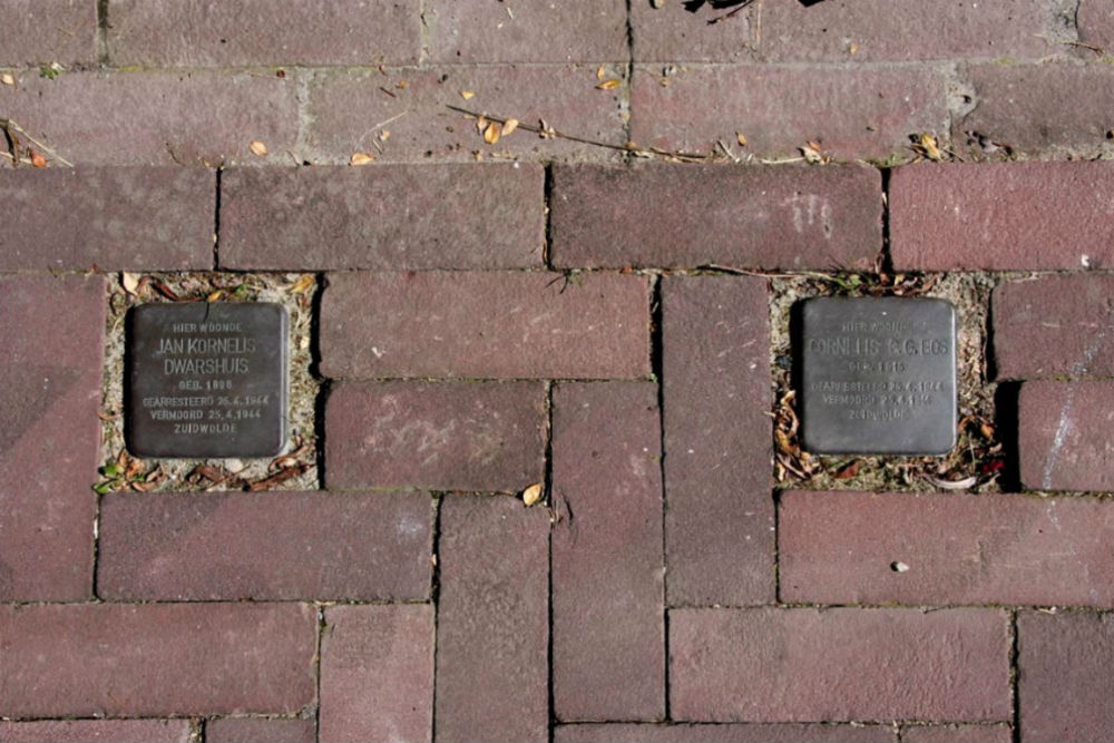 Stolpersteine Boterdiep Oostzijde 27