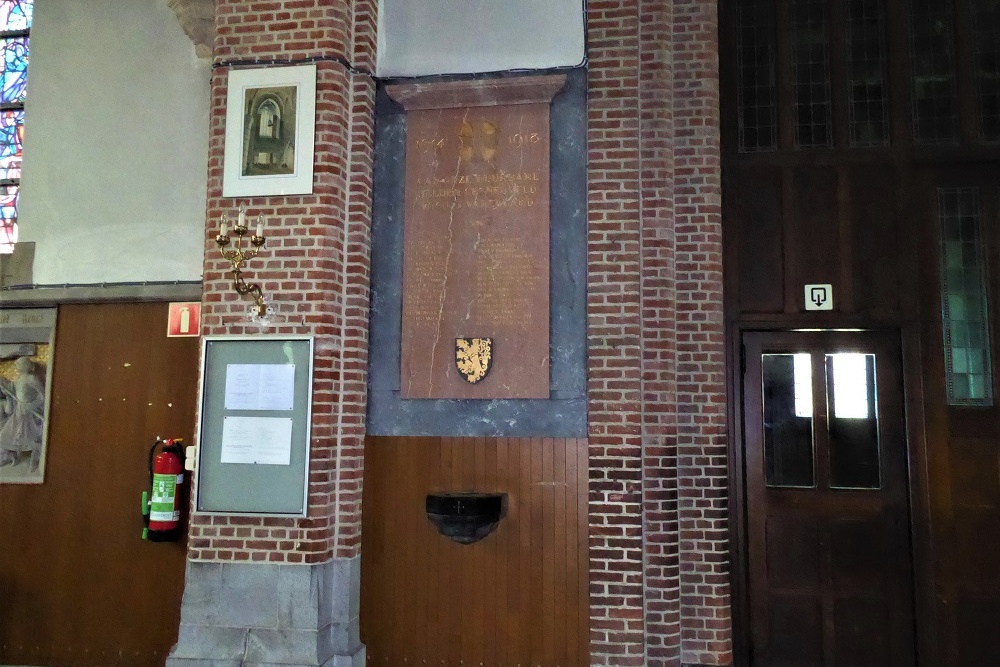 Gedenkteken Sint-Egidiuskerk Sint-Gillis-Dendermonde #1