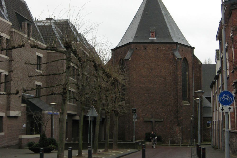 Oorlogsmonument Minderbroederskerk Venlo #1