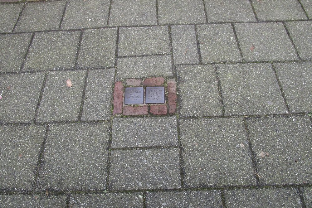 Stumbling Stones Rozenburglaan 30 #4