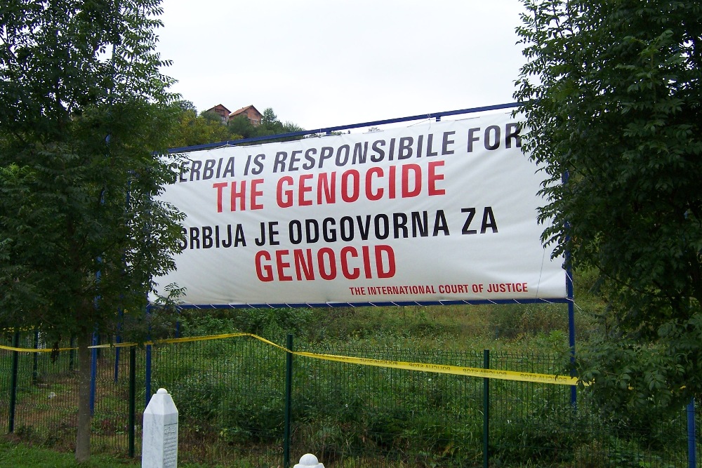 Begraafplaats Slachtoffers Massamoord Srebrenica #5