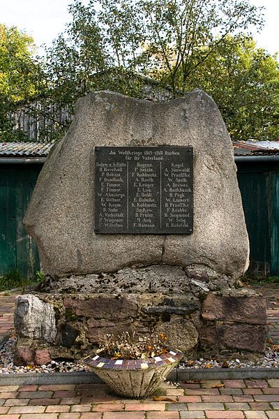 Oorlogsmonument Satow