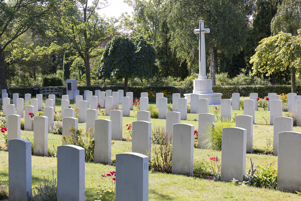 Commonwealth War Graves Flushing (Vlissingen) #3