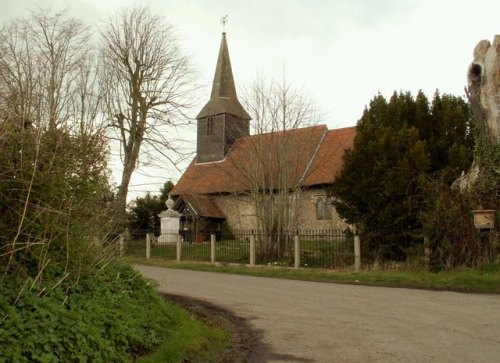 Oorlogsgraf van het Gemenebest Ramsden Crays Churchyard