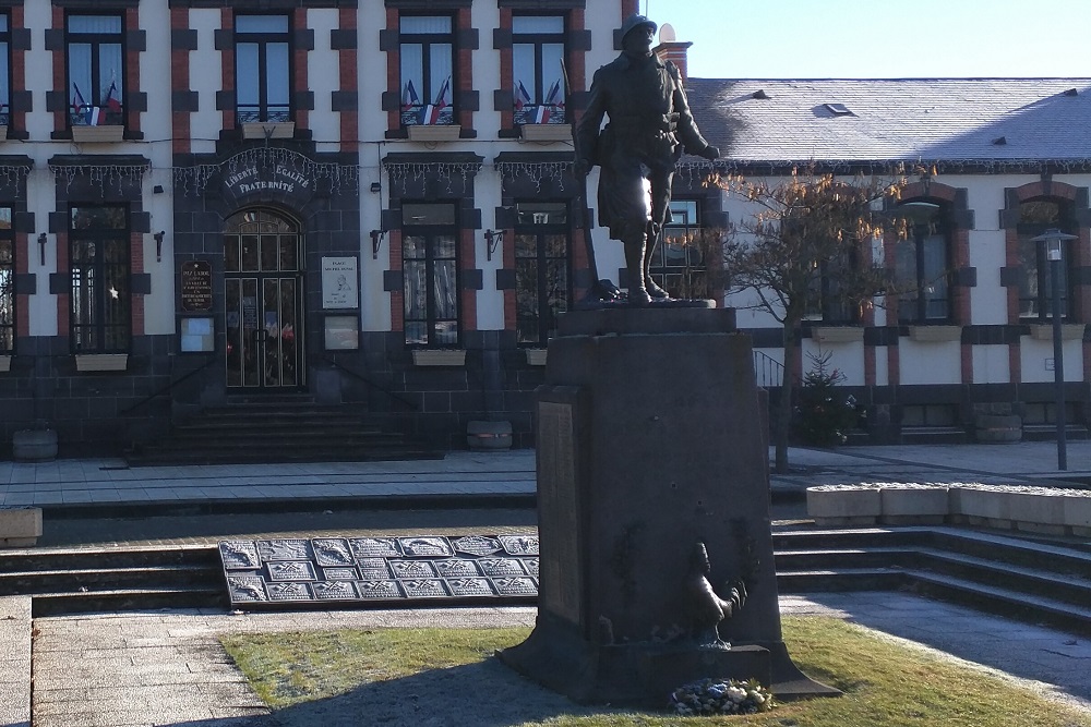War Memorial Saint-Éloy-les-Mines