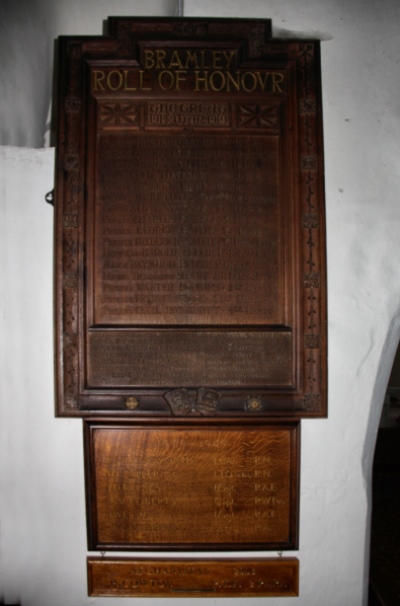 Oorlogsmonument Bramley Church Bramley