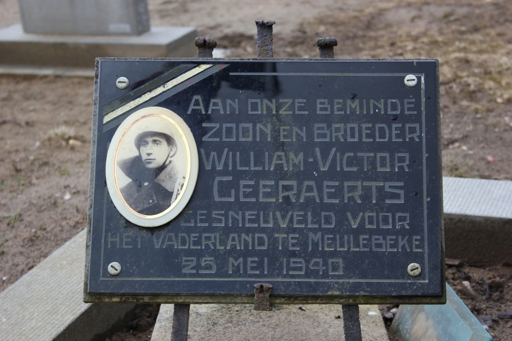 Oorlogsmonument Begraafplaats Heverlee	 #3