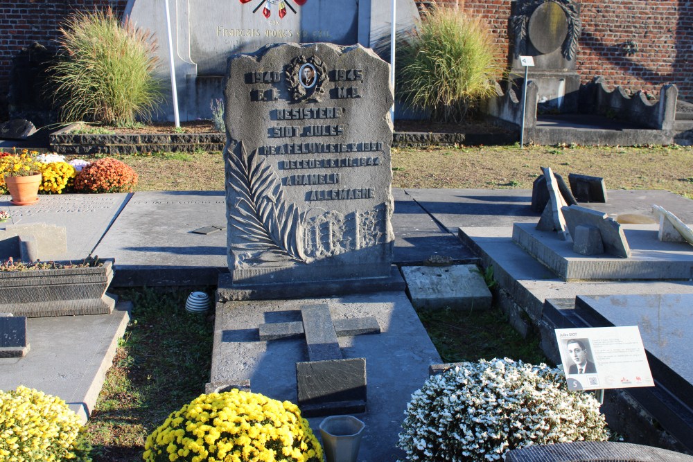 Belgian War Graves Ecaussinnes-Lalaing #4