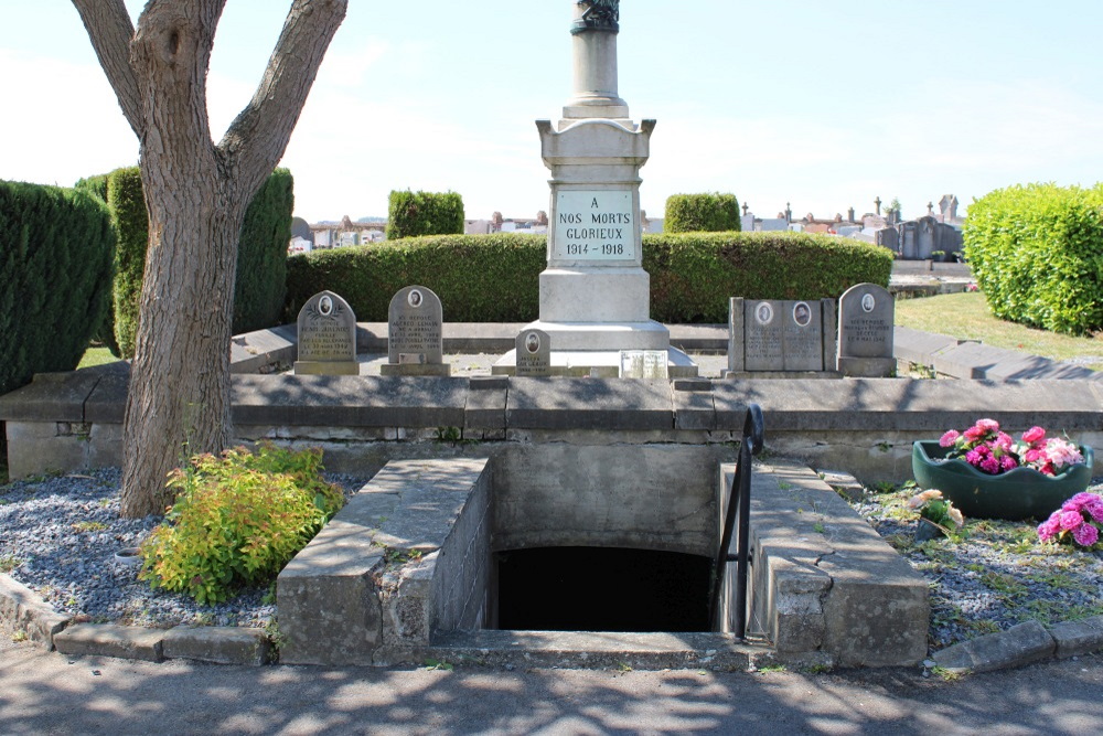 Belgian War Graves Hornu