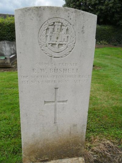 Oorlogsgraven van het Gemenebest Towcester Cemetery #2